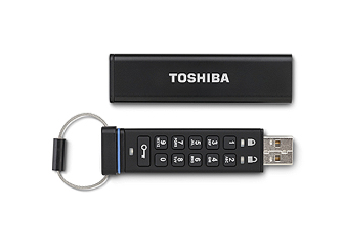 USB-Stick mit Daten-Safe und Tastatur