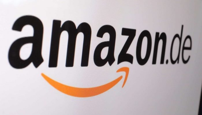 Amazon geht rechtlich gegen 10.000 Facaebook Gruppen vor